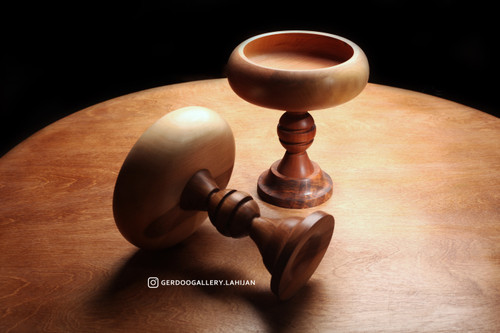 آجیل خوری چوب گردو پایه بلند و خراطی شده